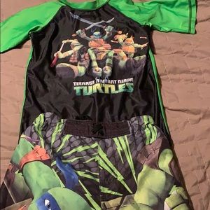 Swim set , size 8 boys